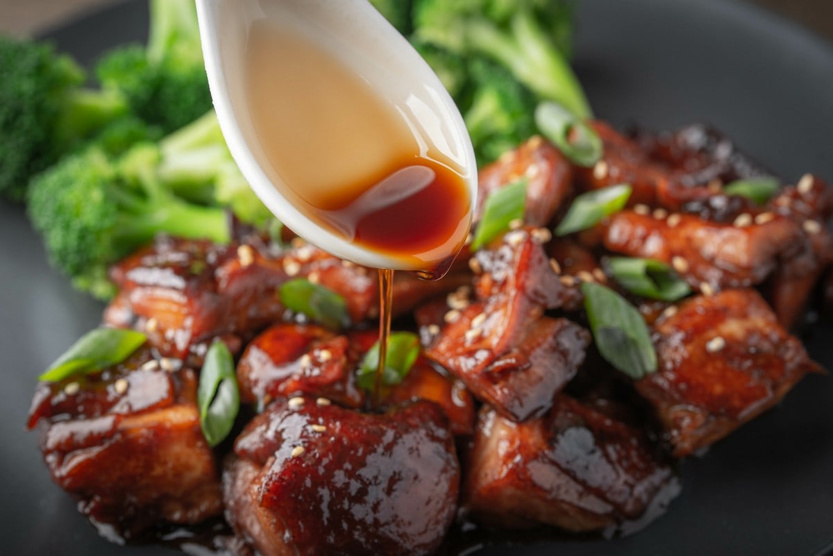 History of soy, teriyaki and hoisin sauce - Gambero Rosso International